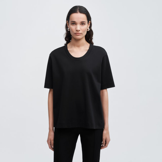Kortärmad t-shirt TEE