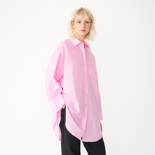 Bomullsskjorta i oversize-modell